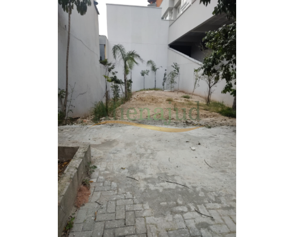 Foto de Um prédio e o seu terreno c/ 270m² - Água Fria - São Paulo/SP