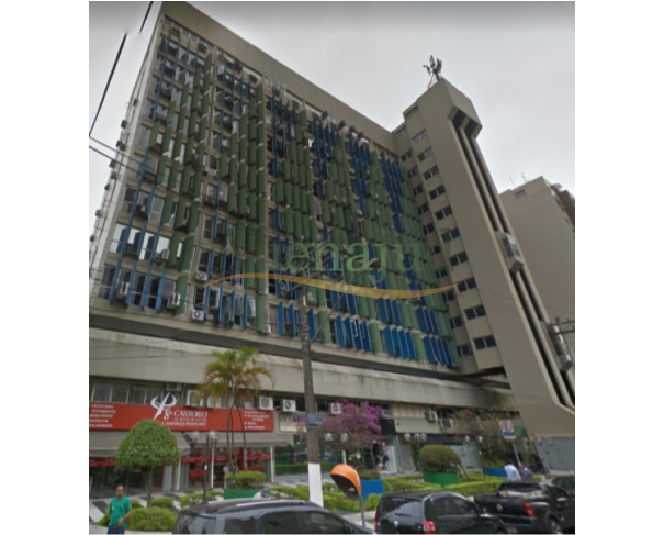 Foto de Conjunto comercial com área útil de 73,15m² situado na Rua Amador Bueno em Santos/SP