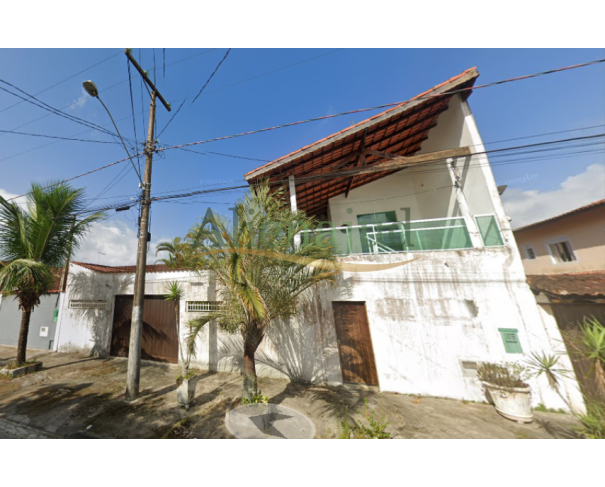 Foto de Um terreno c/ benfeitorias e 255m² - Balneário Auri Verde (lado morro) - Itanhaém/SP