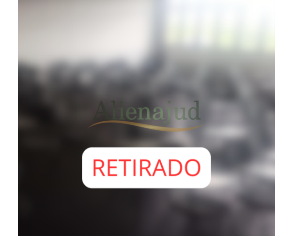 Foto de LOTE 047 - 520 cadeiras universitárias
