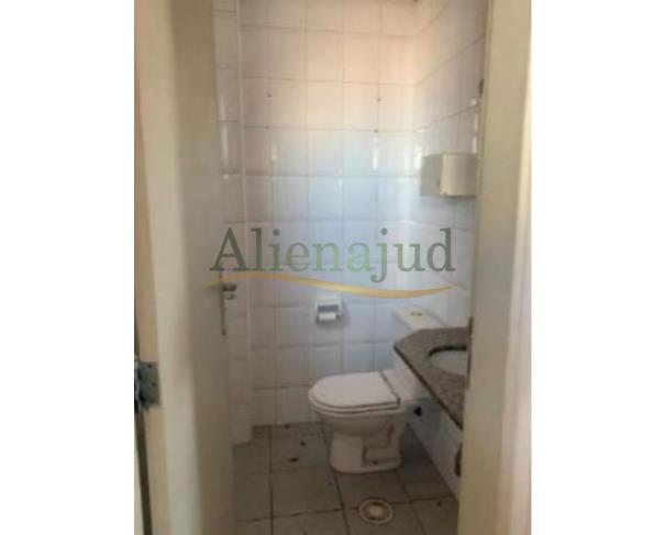 Foto de Conj. comercial c/ área privativa de 66,4600m² situado na Rua Joaquim Távora em Santos/SP
