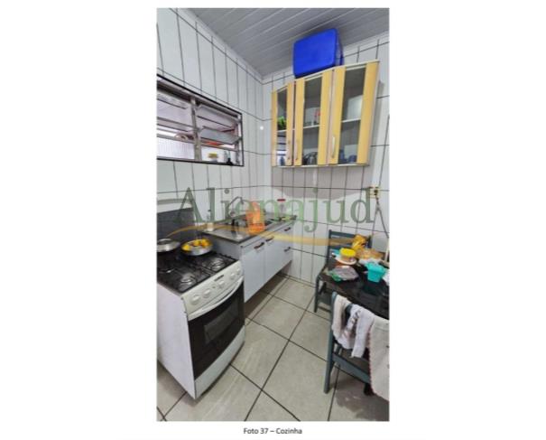 Foto de Residência c/ 60,90m² na Vila Valença em São Vicente/SP