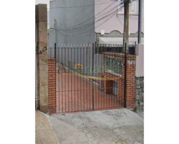 Foto de PARTE IDEAL DE 25% - Quatro pequenas casas e seu terreno - 382.000,00 