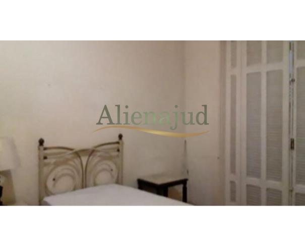 Foto de Apart. c/ 2 dorms. e área de construção de 113,89m² localizado na Rua Dr. Arthur Assis em Santos/SP