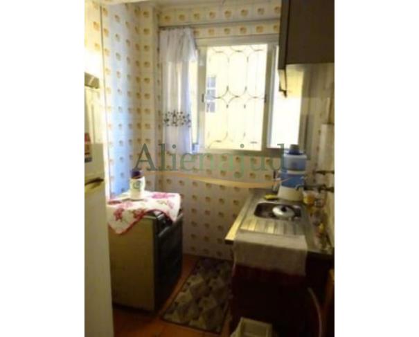 Foto de Apart. c/ 1 dorm. com área de 36,60m² situado na Rua Coronel Cândido Gomes em Santos/SP
