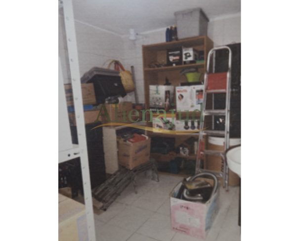 Foto de NUA PROPRIEDADE - Casa residencial c/ área de 150,00m² situada na Rua Guarani em Barueri/SP