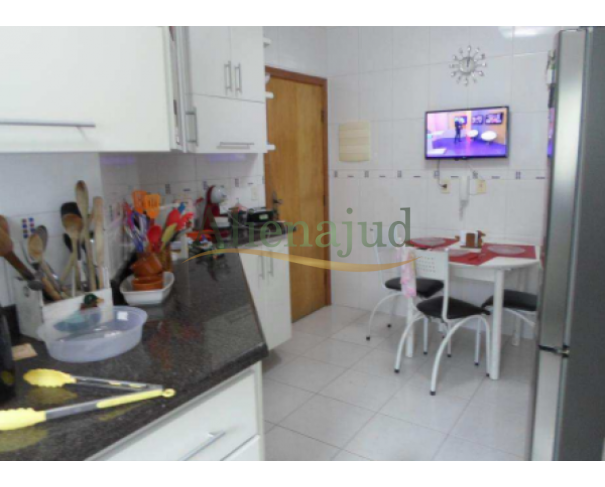 Foto de Apart. c/ área útil de 145,816m² e 2 vagas de garagem situado na Rua Paraíba em Santos/SP