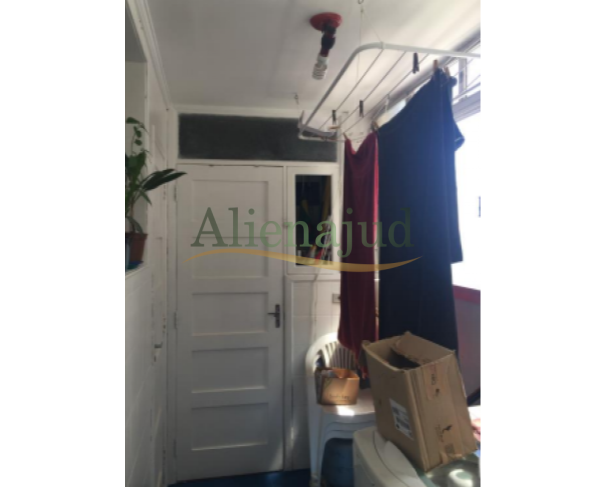 Foto de DIREITOS - Apart. c/ 3 dorms. e área útil de 135,223m² situado na Av. Vicente de Carvalho em Santos/SP