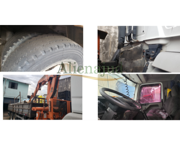 Foto de Um caminhão/carroceria aberta, VW/24.250 - CNC 6X2, branco, 2010/2010