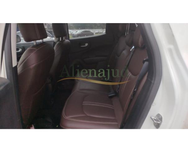 Foto de Carro Fiat Toro Freedom Turb AT6, branco, 2021/2022