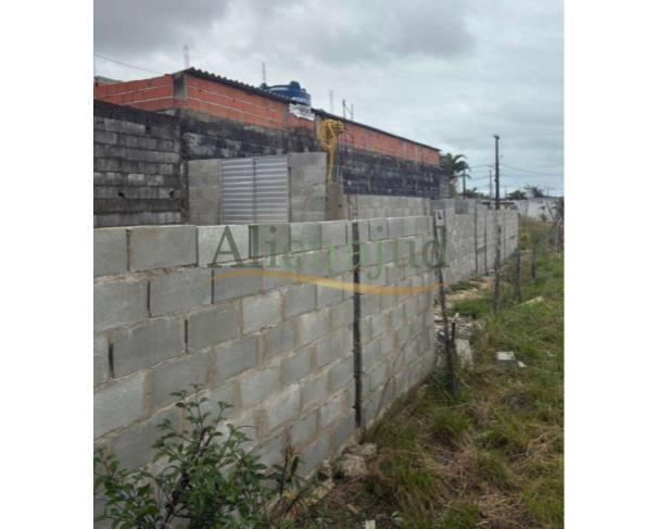 Foto de Lote de terreno com construção na Estância Balneária Tupy em Itanhaém/SP