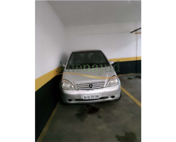 Foto de LOTE 095 - Duas Mercedes Benz