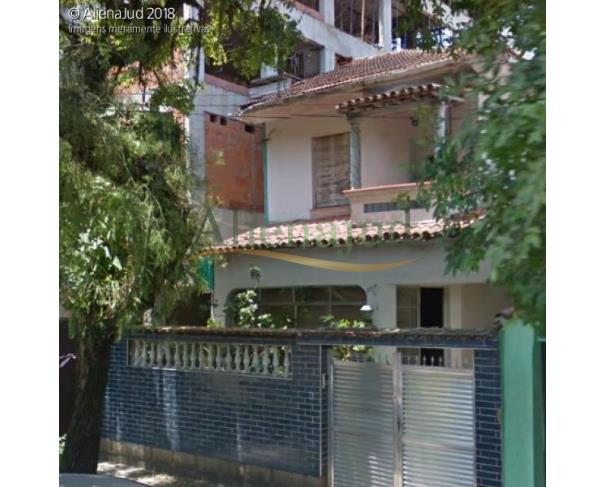 Foto de Sobrado c/ área de 120m² - Campo Grande - Santos/SP