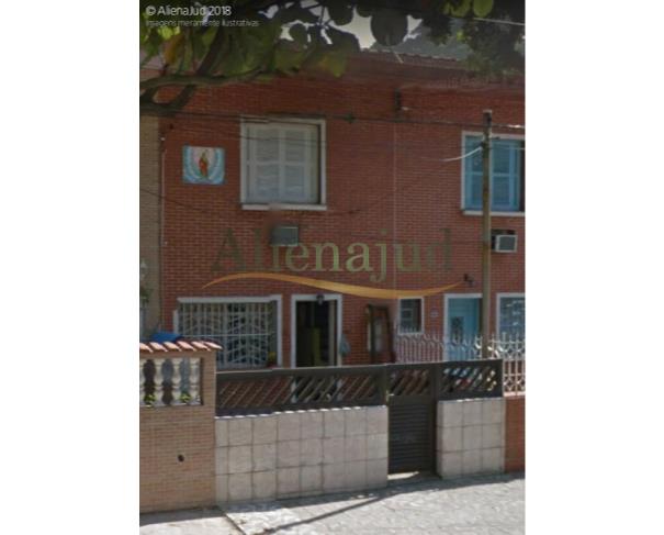 Foto de Sobrado 2 dorms c/ 68m² situado a Rua São Judas Tadeu - Marapé - Santos/SP