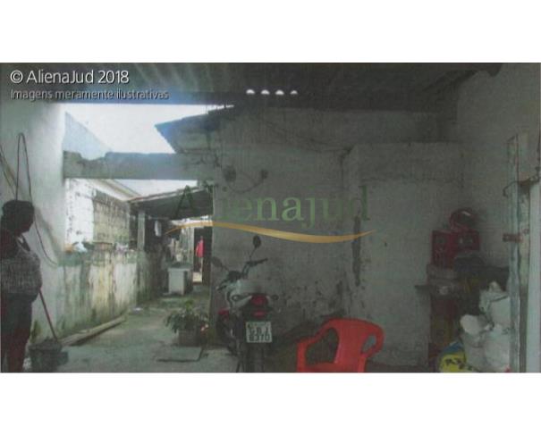 Foto de Casa c/ 250m² situada a Av. Júlio Prestes de Albuquerque - Balnéario Mirim - Praia Grande/SP