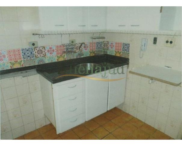 Foto de Apart. 2 dorms c/ área útil de 62m² situado a Rua Noberto Lopes - Jd. Praiano - Guarujá/SP