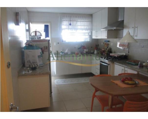 Foto de DIREITOS - Apart. 2 dorms c/ área útil de 106m² situado a Rua Olavo Bilac - José Menino - Santos/SP