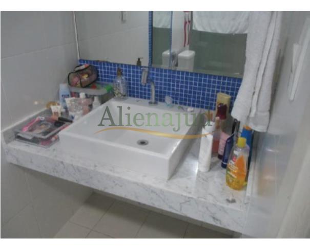 Foto de DIREITOS - Apart. 2 dorms c/ área útil de 106m² situado a Rua Olavo Bilac - José Menino - Santos/SP