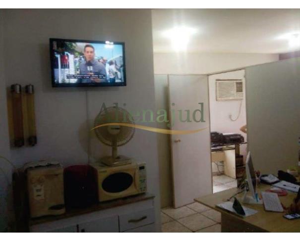 Foto de Direitos - Sala c/ área útil de 49m² situado a Av. Pedro Lessa - Embaré - Santos/SP