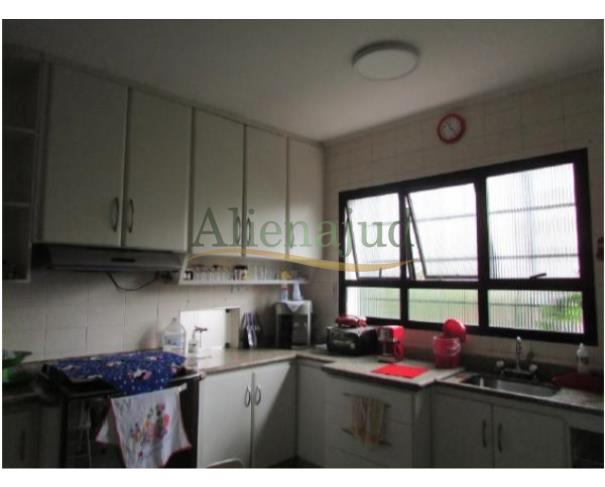Foto de Apart. 4 suítes c/ área útil de 397m² situado a Rua Castro Alves - Embaré - Santos/SP