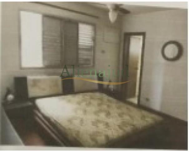 Foto de Apart. c/ área útil de 192m² situado a Av. Gen. Monteiro de Barros - Vila Luis Antonio - Guarujá/SP