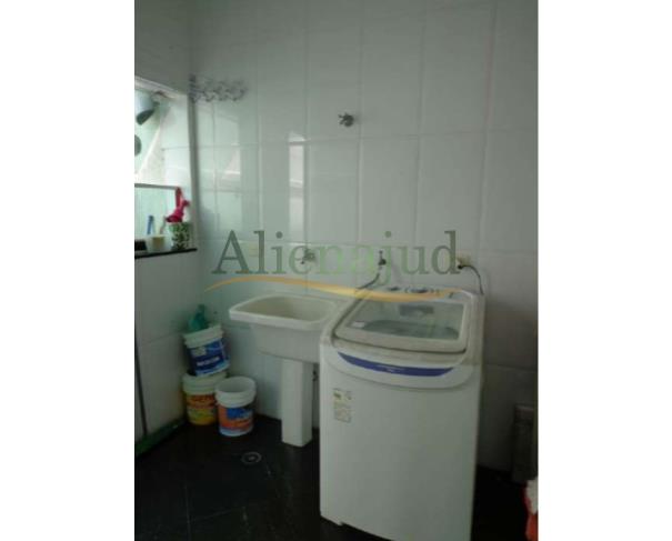 Foto de Residência c/ 468m² no Jardim Acapulco - Guarujá/SP
