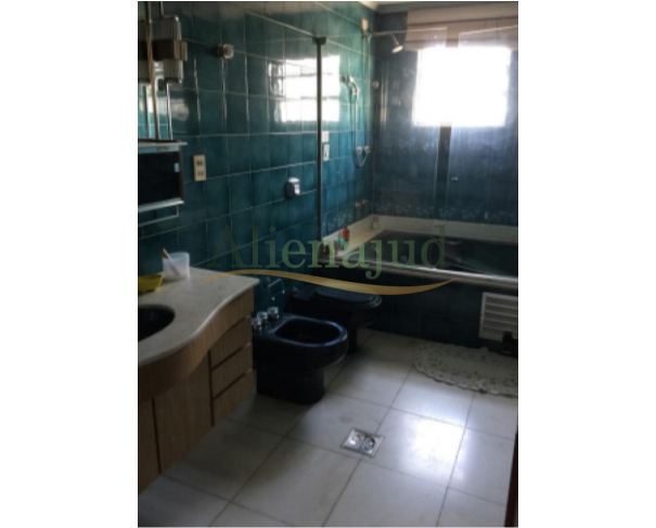 Foto de Apart. duplex c/ 4 dorms. e 361,72m² de área útil situado na Rua Egydio Martins em Santos/SP