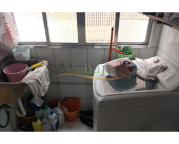 Foto de Apart. c/ 2 dorms. e área útil de 65,00m² situado na Rua Bassin Nagib Trabulsi em Santos/SP