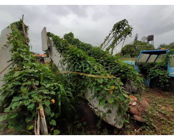 Foto de Diversos bens em sucata - Londrina/PR
