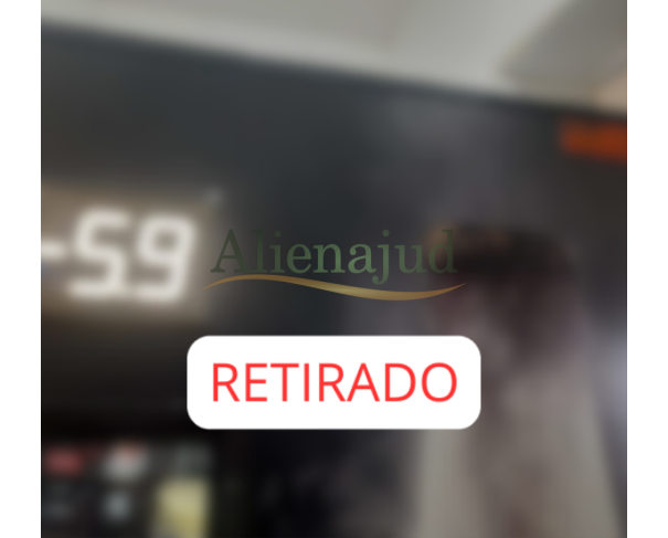 Foto de LOTE 097 - Uma geladeira e uma maquina masseira