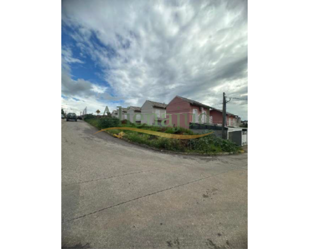 Foto de Terreno c/ vegetação e 500m² - Nova Trieste - Jarinu/SP