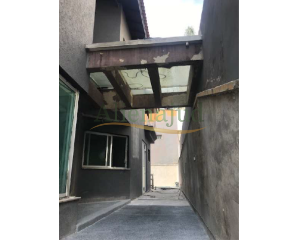 Foto de Um terreno c/ 298m² - Cidade Parquelândia - Mogi das Cruzes/SP