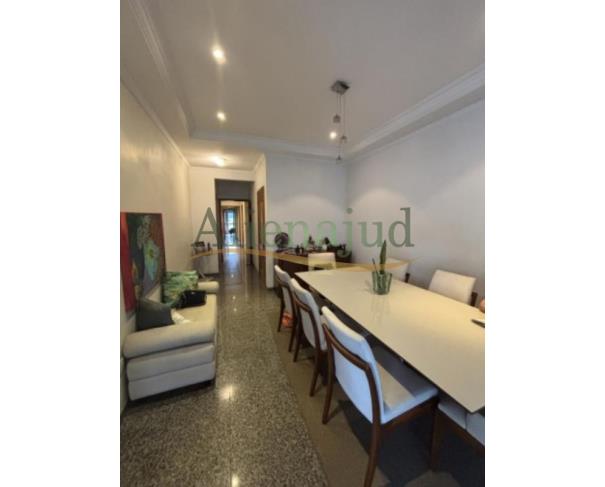 Foto de Apto. c/ 164m² e 3 suítes na Ponta da Praia em Santos/SP