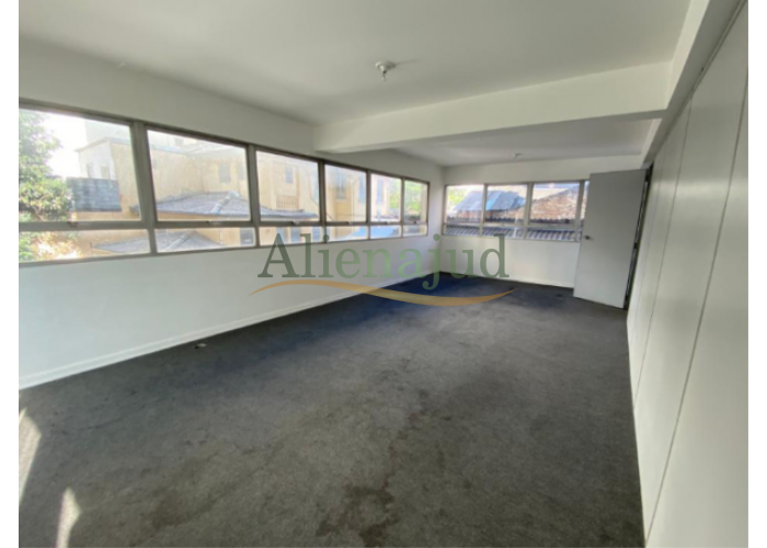 Imagem do imóvel Conj. comercial c/ área útil de 73,85 m² situado na Rua Frederico Abranches Conj. comercial c/ área útil de 73,85 m² situado na Rua Frederico Abranches