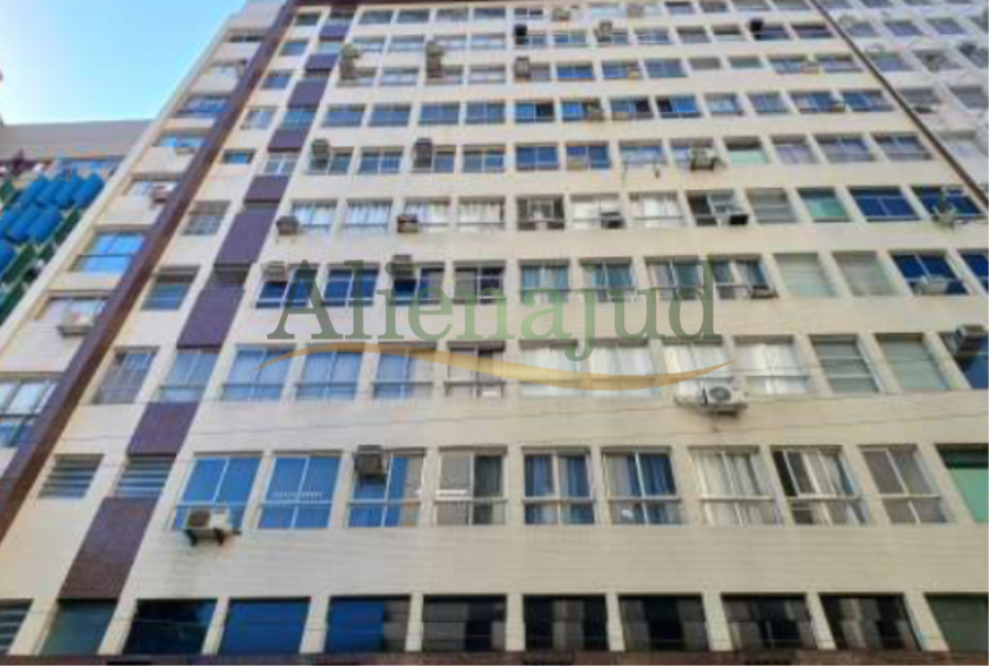 Conj. comercial c/ área útil de 38,70m² situado na Rua Adhemar de Figueiredo Lyra Conj. comercial c/ área útil de 38,70m² situado na Rua Adhemar de Figueiredo Lyra, localizado em Santos - SP