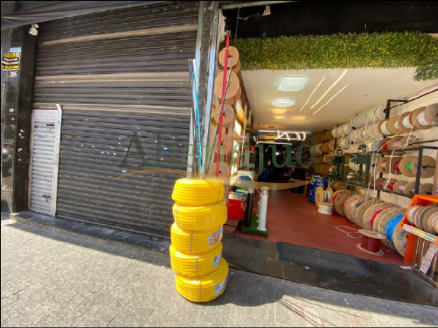 Um prédio situado à Rua Aurora Um prédio situado à Rua Aurora, localizado em São Paulo - SP