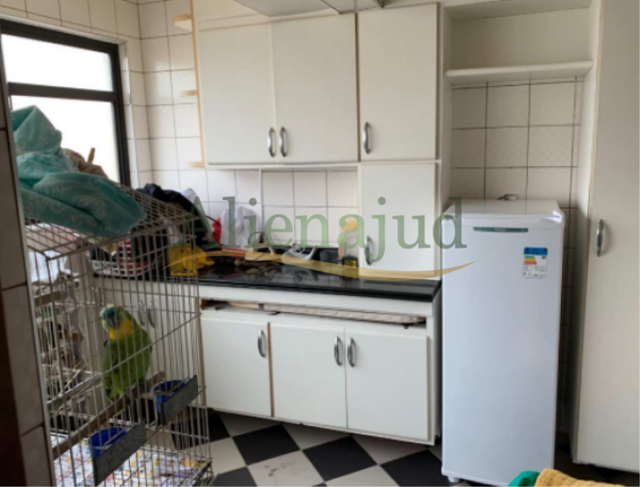 Apart. c/ área útil de 388,60m² situado na Rua Enguaguaçú em Santos/SP