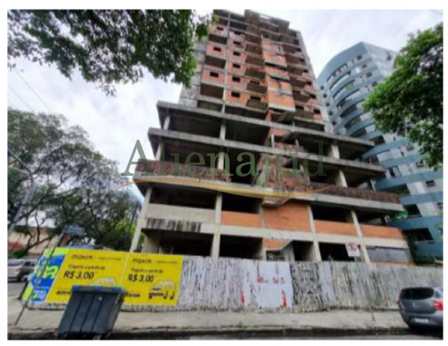 83,4980% do lote de terreno situado à Avenida Doutor Bernardino de Campos 83,4980% do lote de terreno situado à Avenida Doutor Bernardino de Campos, localizado em Santos - SP