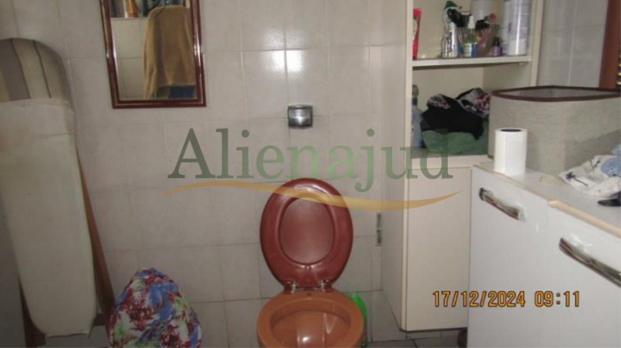 Apto. c/ 94m² - Vila Belmiro - Santos/SP Um apartamento, uma casa e um terreno - Santos e São Vicente, localizado em Santos - SP