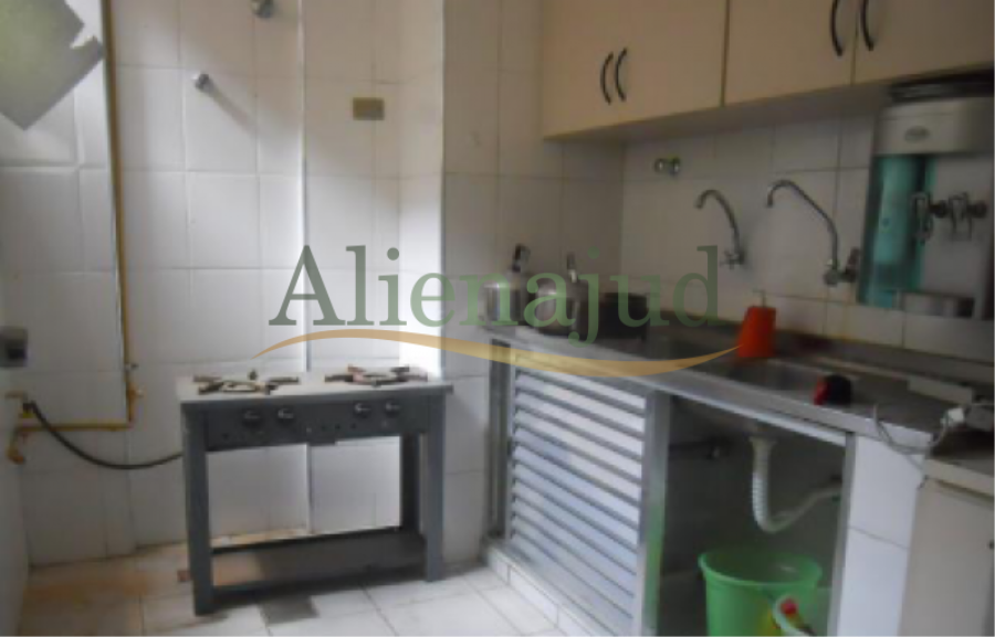 Conj. comercial c/ área útil de 170,02 m² situado na Rua Frei Gaspar Conj. comercial c/ área útil de 170,02 m² situado na Rua Frei Gaspar, localizado em Santos - SP