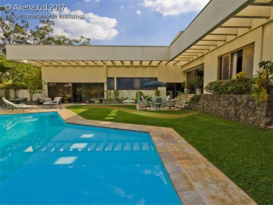 Casa no Bairro do Morumbi em São Paulo/SP Casa Alto Padrão no Bairro do Morumbi em São Paulo/SP, localizado em São Paulo - SP