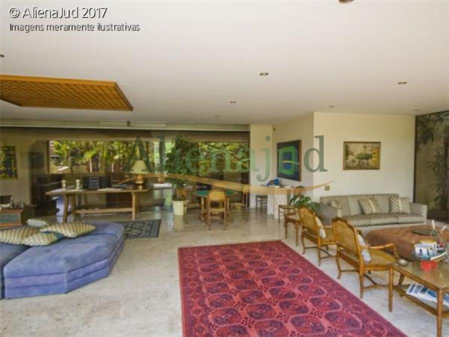 Casa no Bairro do Morumbi em São Paulo/SP Casa Alto Padrão no Bairro do Morumbi em São Paulo/SP, localizado em São Paulo - SP