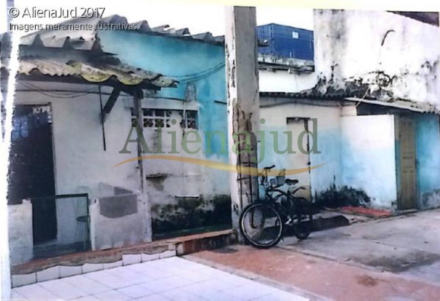 Terreno de 2.817,70 m² em São Vicente Terrenos de 772,20m² e 2.817,70 m² em São Vicente, localizado em São Vicente - SP