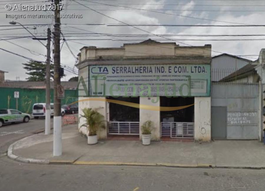 Galpão de esquina com área de 261m² - Av. Senador Dantas - Santos/SP Galpão de esquina com área de 261m² - Av. Senador Dantas - Santos/SP, localizado em Santos - SP