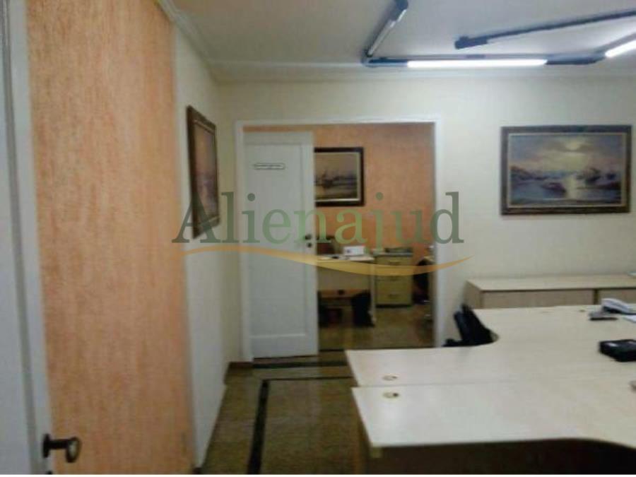 50% do Conjunto c/ área de 42m² situado a Rua Amador Bueno - Centro - Santos/SP 50% do Conjunto c/ área de 42m² situado a Rua Amador Bueno - Centro - Santos/SP, localizado em Santos - SP