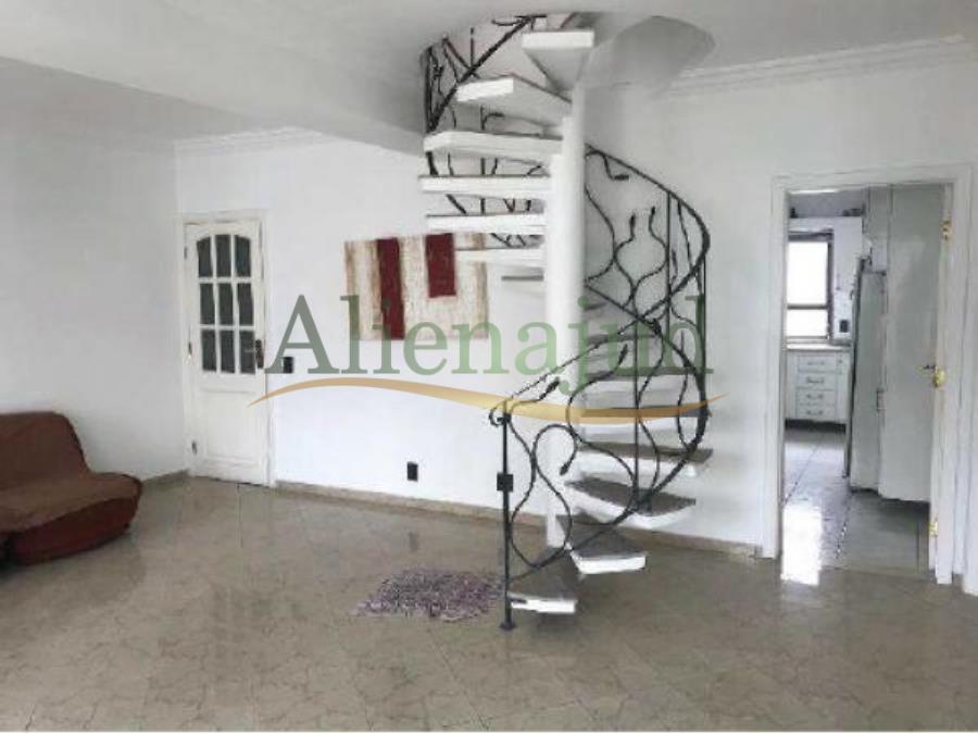 Apart. Duplex c/ área privativa de 244m² situado a Av. Bartolomeu de Gusmão - Aparecida - SANTOS/SP Apartamento DUPLEX em Santos/SP e Casa em Guarujá/SP, localizado em Santos - SP