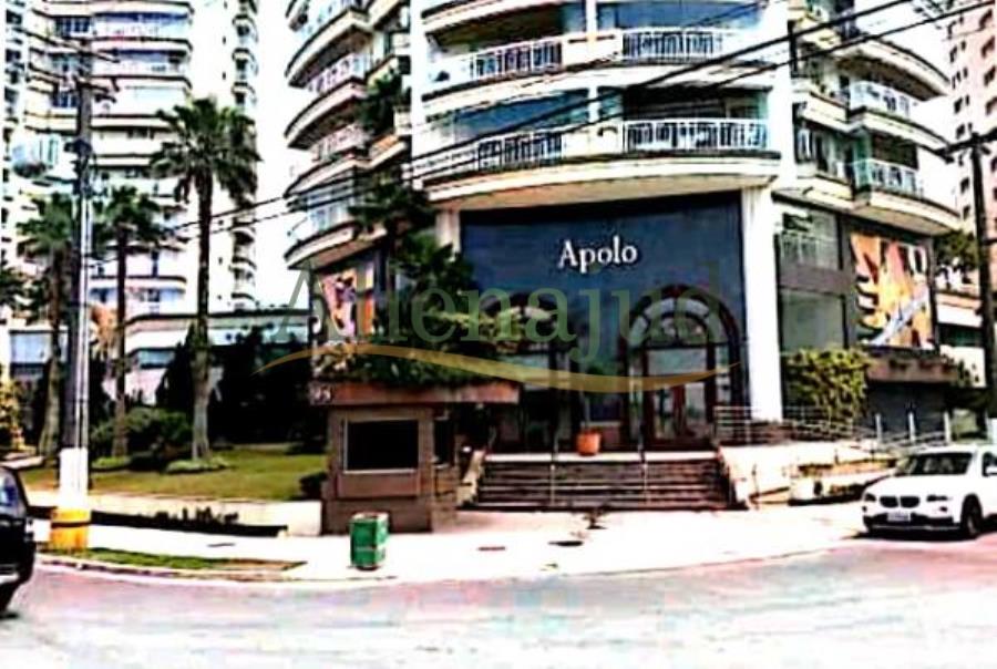 Apart. 3 dorms c/ área privativa útil de 199,75m² Apart. 3 dorms c/ área privativa útil de 199,75m², localizado em Santos - SP