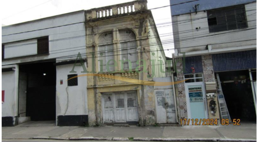 Uma casa c/ 276m² - Vila Nova - Santos/SP Um apartamento, uma casa e um terreno - Santos e São Vicente, localizado em Santos - SP